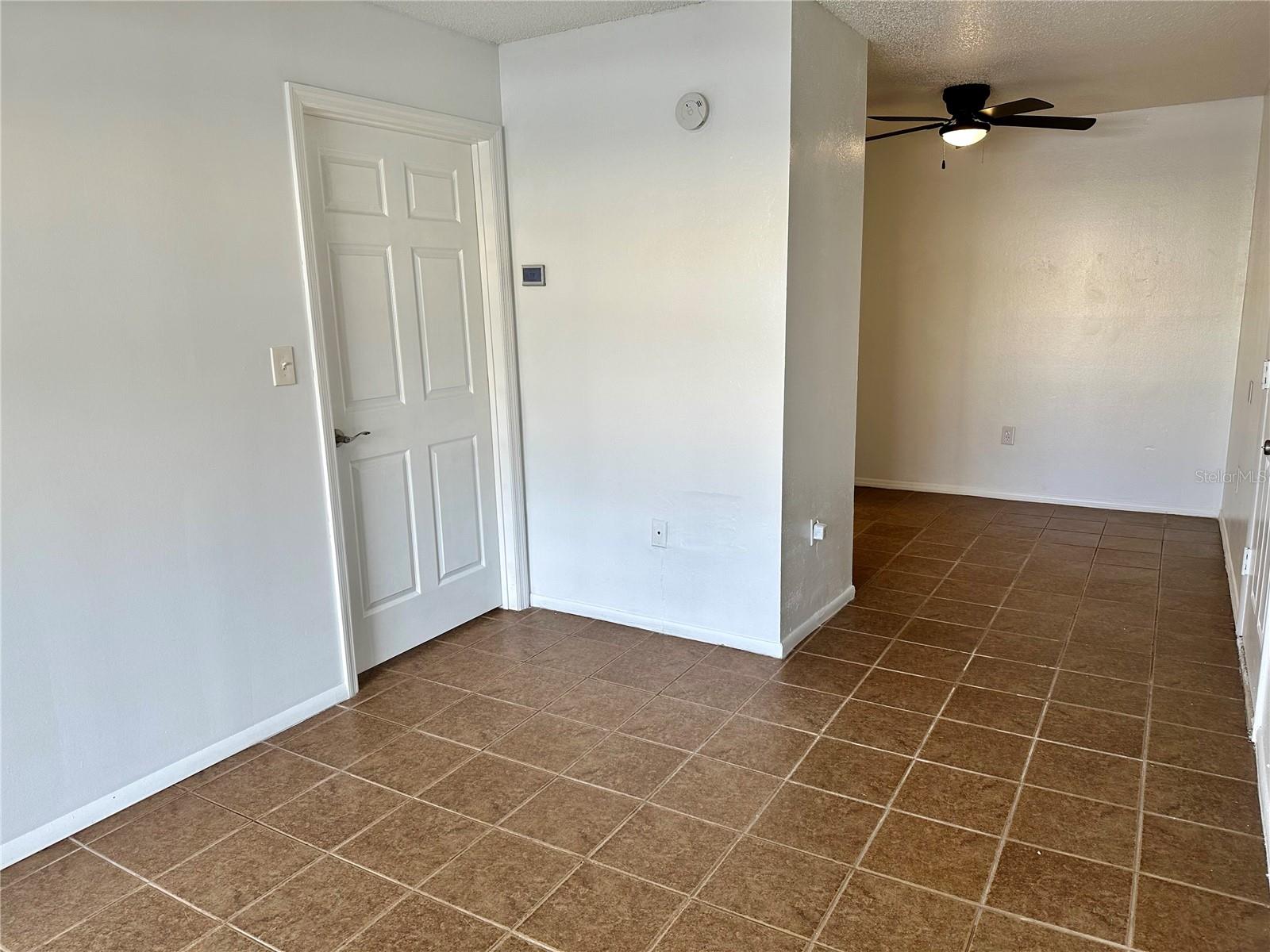 946 LAKE DESTINY RD #E, ALTAMONTE SPRINGS, FL — photo 3