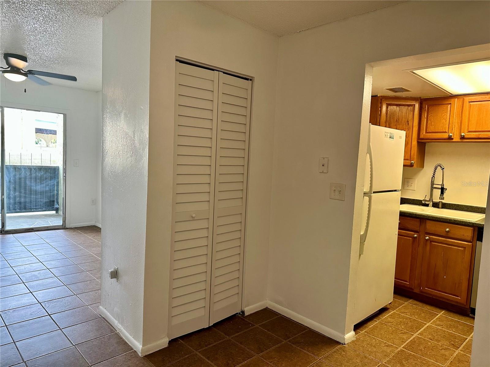 946 LAKE DESTINY RD #E, ALTAMONTE SPRINGS, FL — photo 7