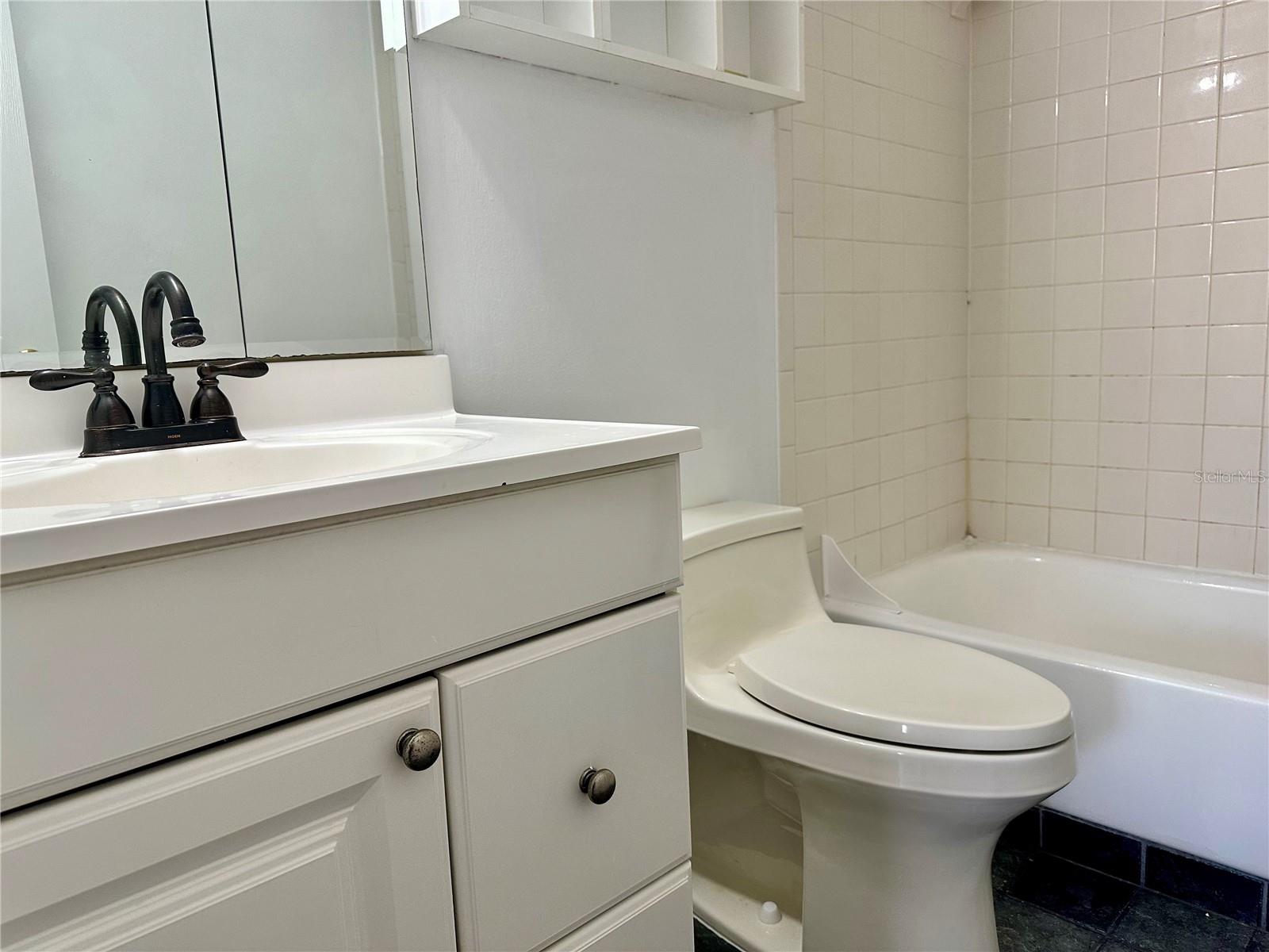 946 LAKE DESTINY RD #E, ALTAMONTE SPRINGS, FL — photo 11