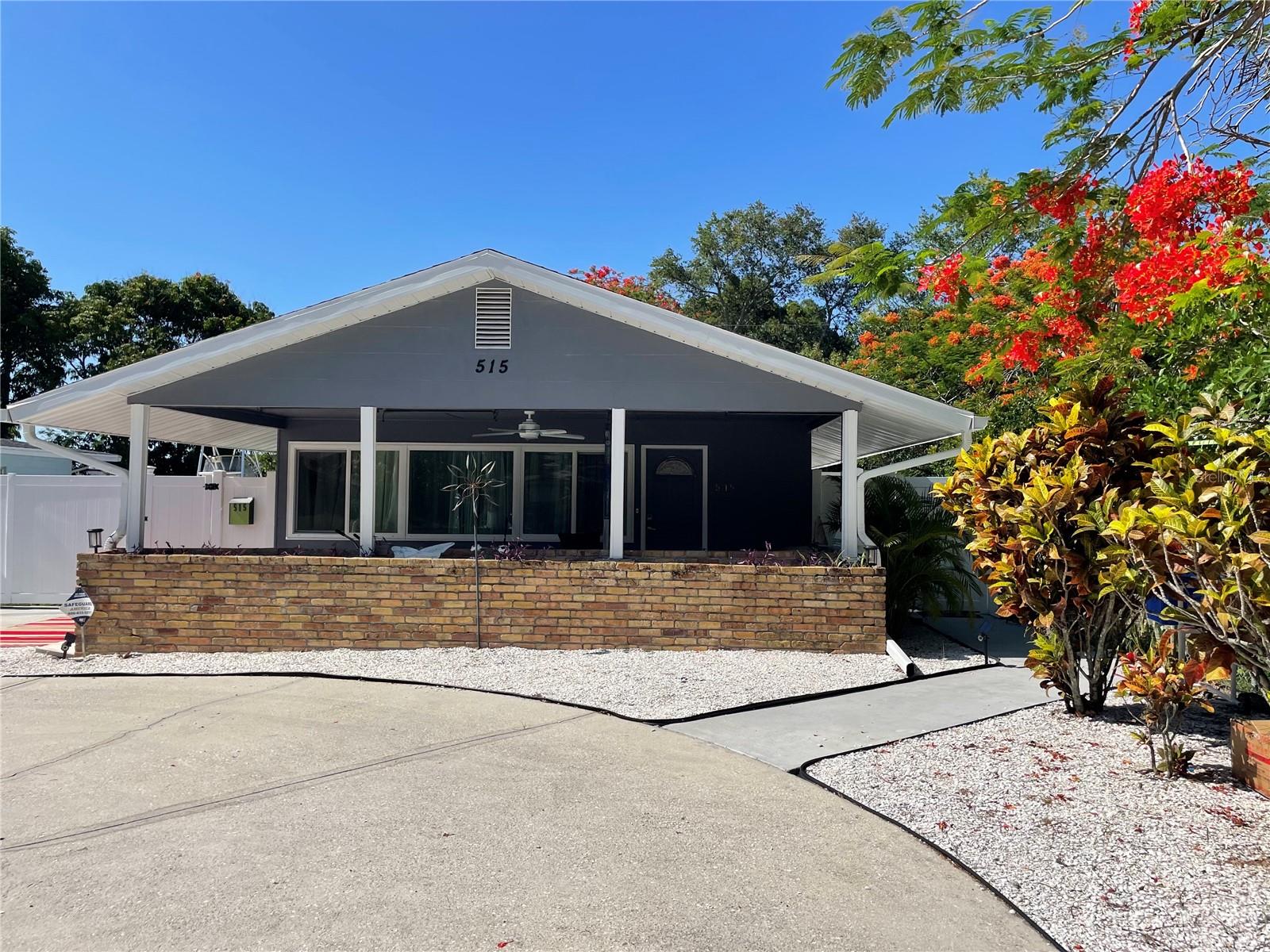 515 1ST AVE E, BRADENTON, FL