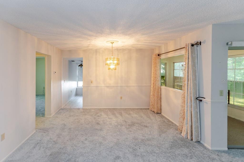 6402 OCEAN PINES LN, SPRING HILL, FL — photo 9