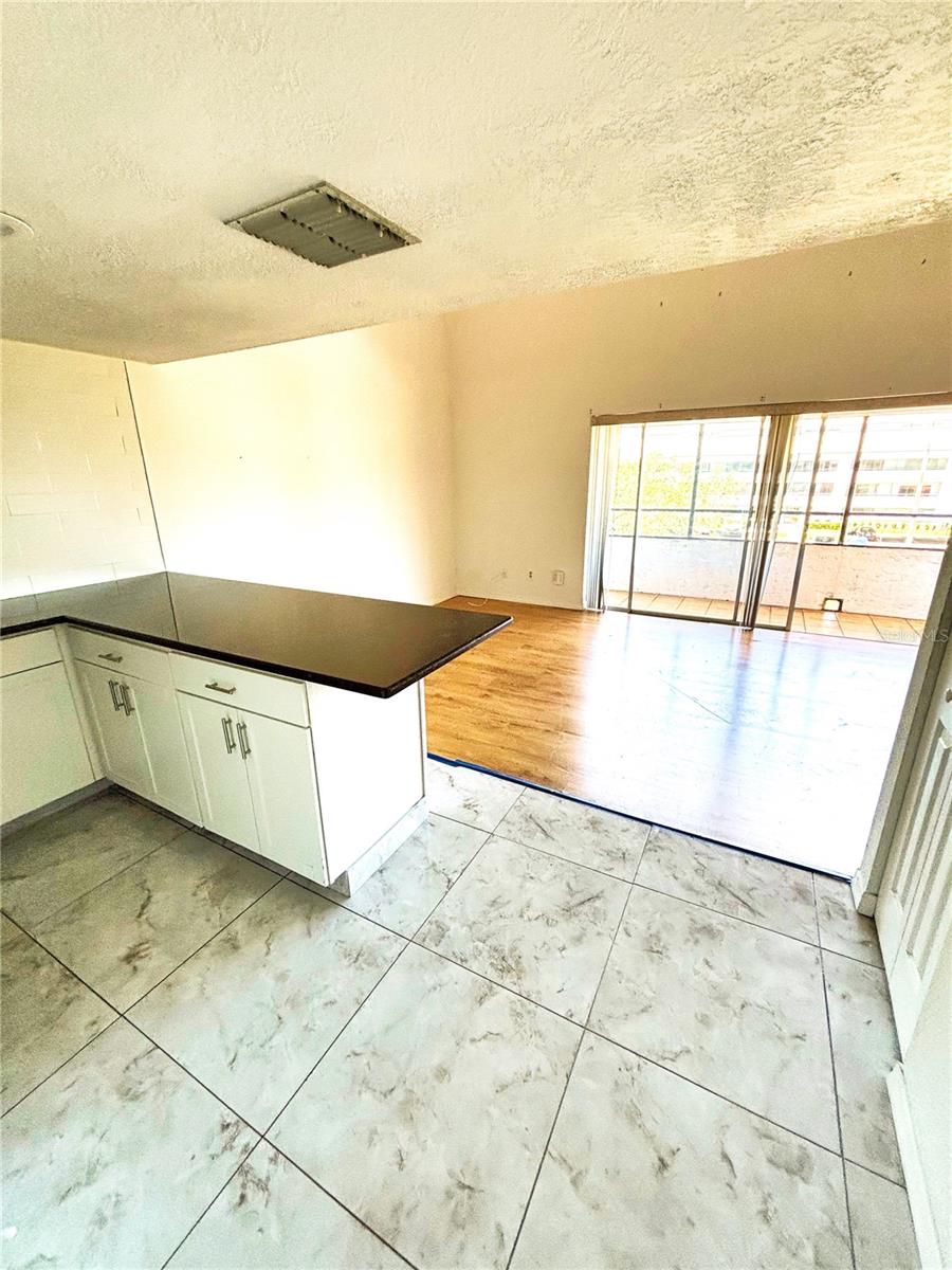 2583 COUNTRYSIDE BLVD #3309, CLEARWATER, FL — photo 4