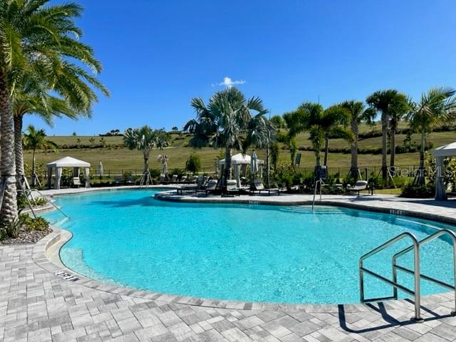 6289 MESA GLN, BRADENTON, FL — photo 45