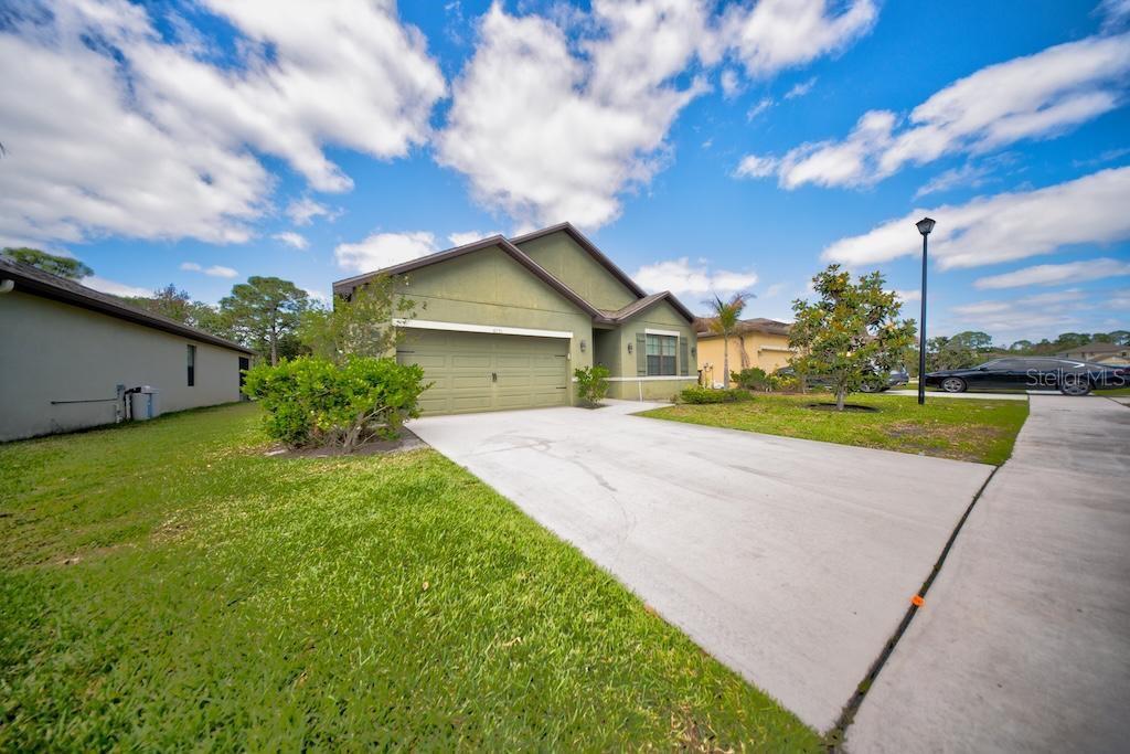 6151 NORTHWEST REGENT ST, PORT ST LUCIE, FL — photo 4