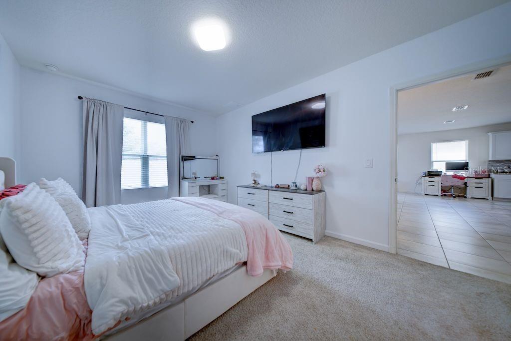 6151 NORTHWEST REGENT ST, PORT ST LUCIE, FL — photo 19