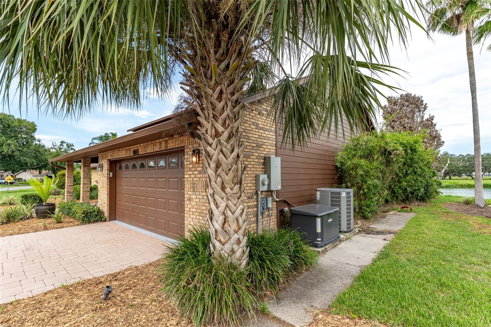 6151 SILVER OAKS DR, ZEPHYRHILLS, FL — photo 13