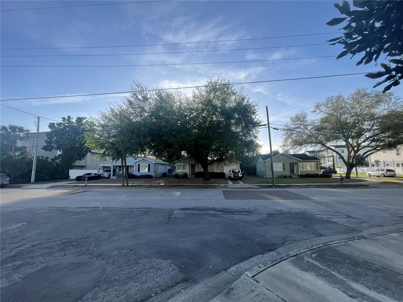 305 S AUDUBON AVE, TAMPA, FL — photo 11