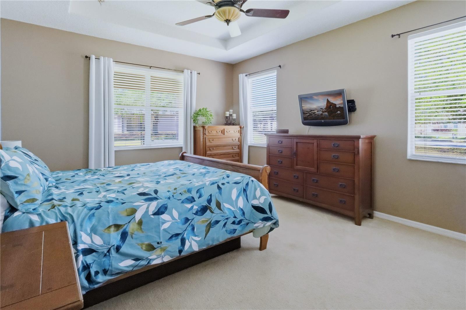 12929 REGIMENT DR, GRAND ISLAND, FL — photo 72