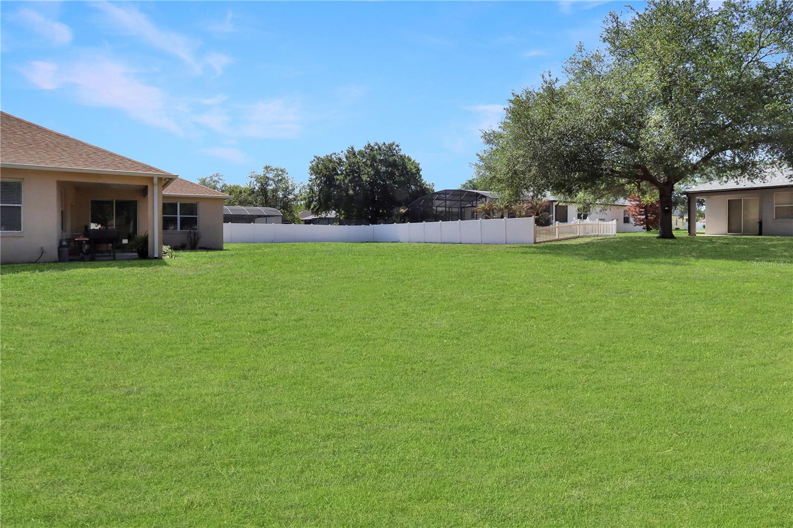 12929 REGIMENT DR, GRAND ISLAND, FL — photo 141