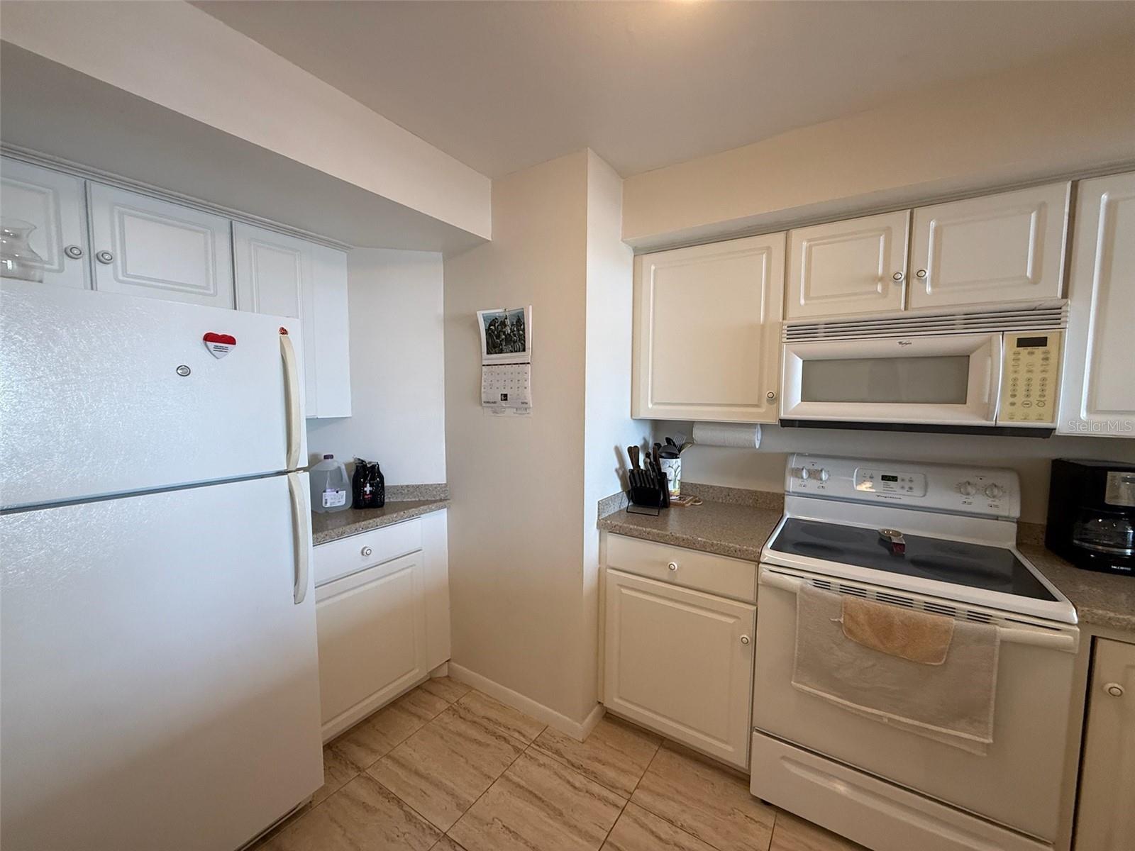 6279 SUN BLVD #403, ST PETERSBURG, FL — photo 10