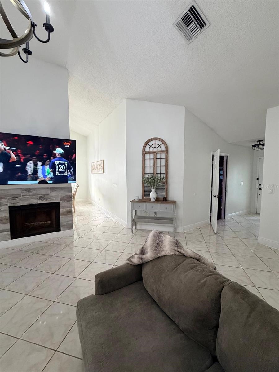 15126 NIGHTHAWK DR, TAMPA, FL — photo 13