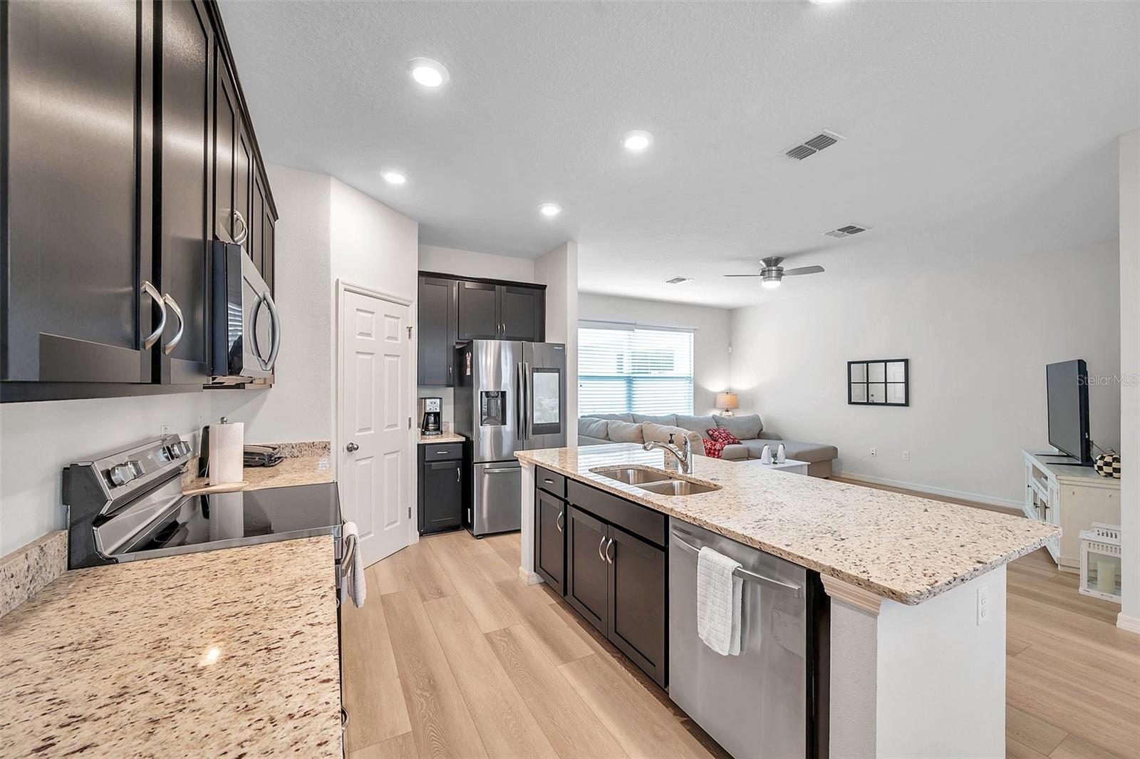 4966 AVALON PARK BLVD, WESLEY CHAPEL, FL — photo 16