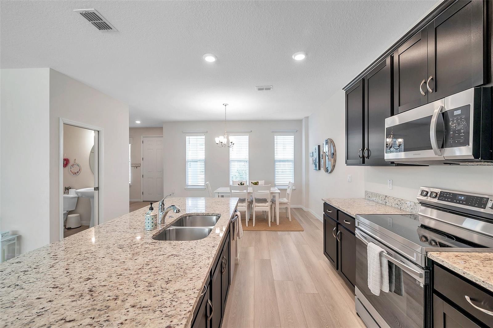 4966 AVALON PARK BLVD, WESLEY CHAPEL, FL — photo 17