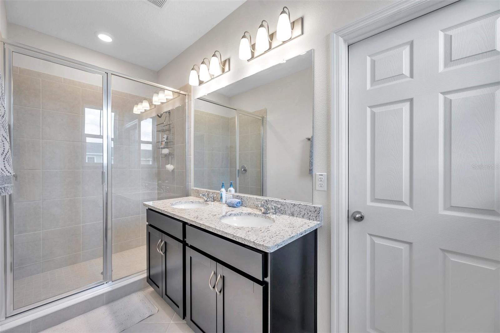 4966 AVALON PARK BLVD, WESLEY CHAPEL, FL — photo 37