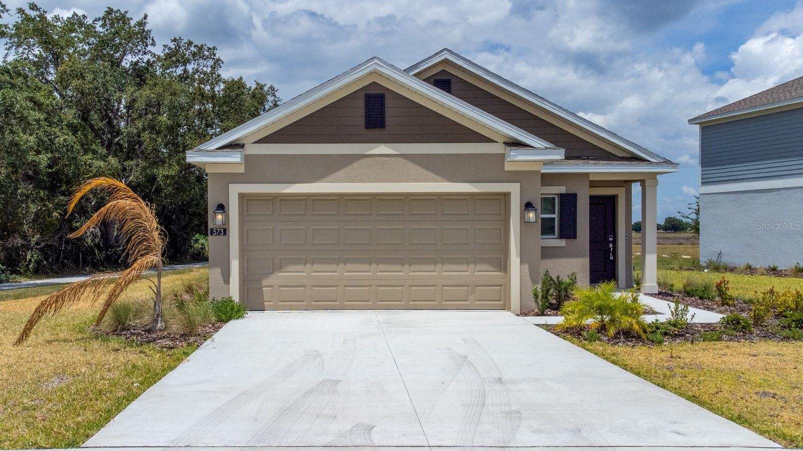 573 BELL PRAIRIE CIR, LAKE WALES, FL — photo 2