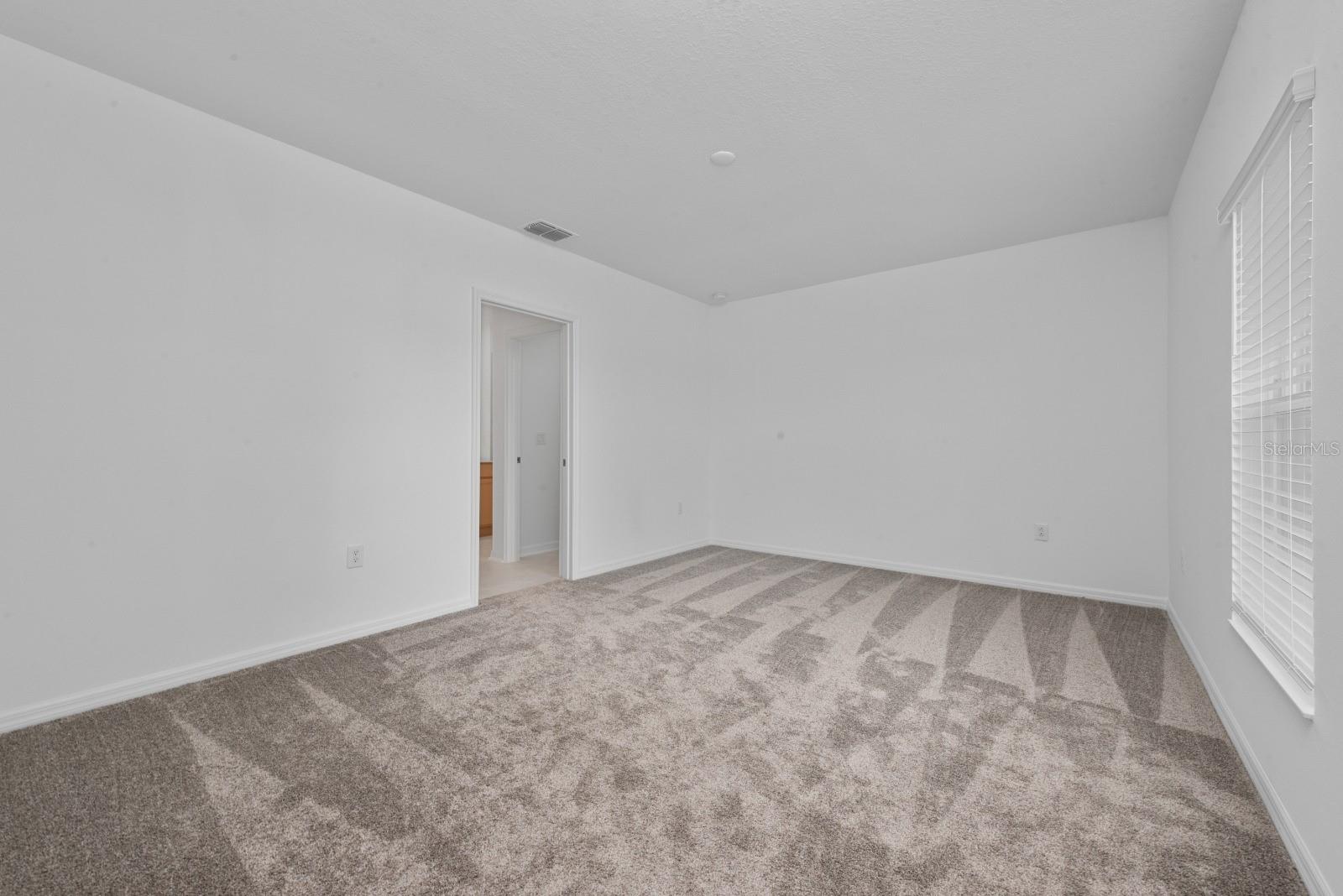 573 BELL PRAIRIE CIR, LAKE WALES, FL — photo 11