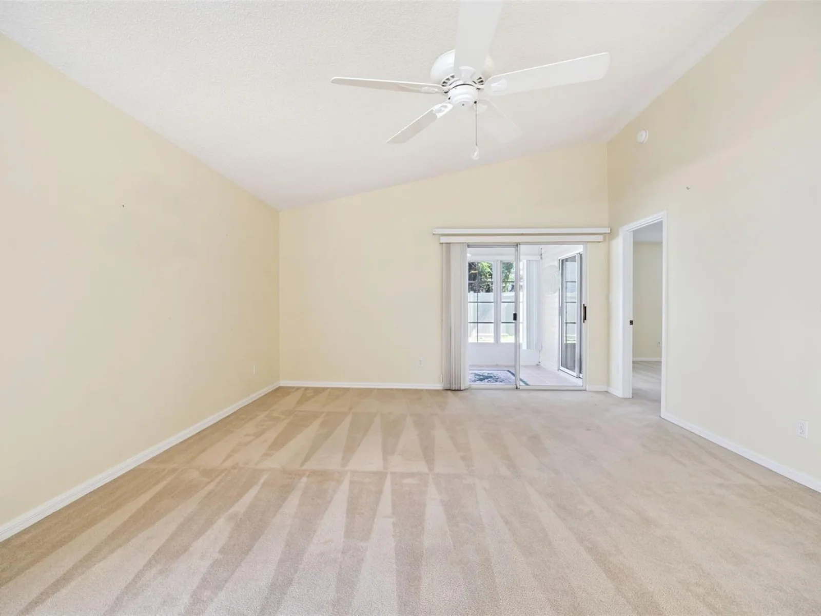 4967 HERON RUN CIR, LEESBURG, FL — photo 21