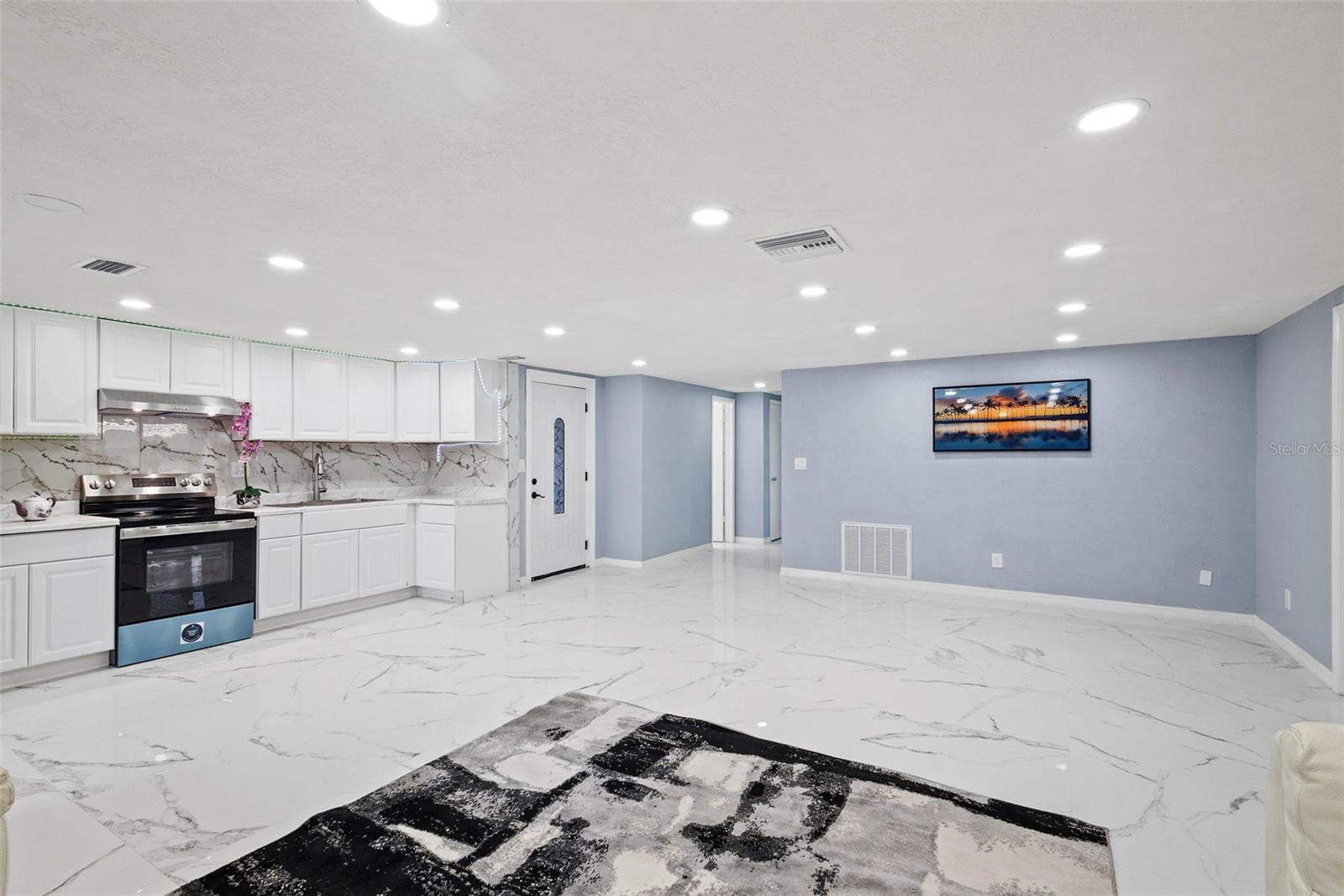3332 WILSON DR, HOLIDAY, FL — photo 5