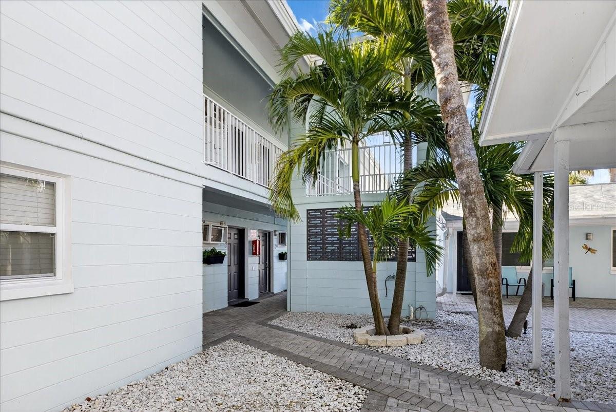 523 72ND AVE, ST PETE BEACH, FL — photo 61