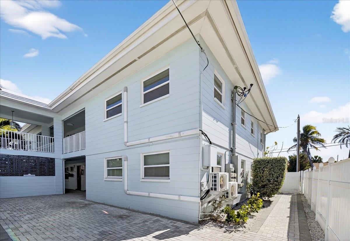 523 72ND AVE, ST PETE BEACH, FL — photo 64
