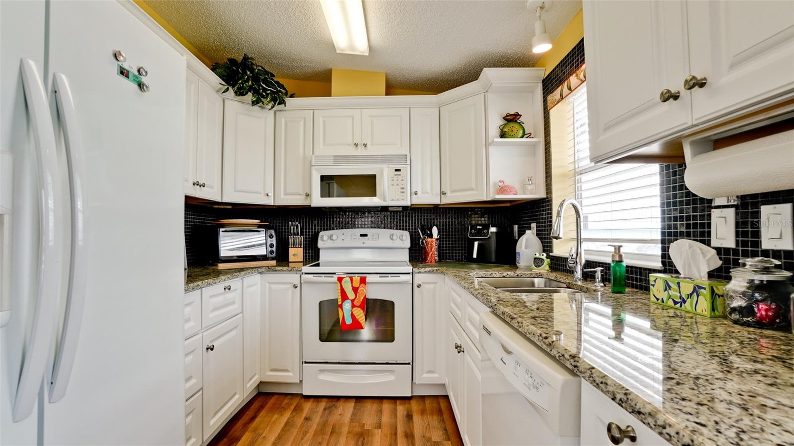 10315 CORTEZ RD W #1-4, BRADENTON, FL — photo 12