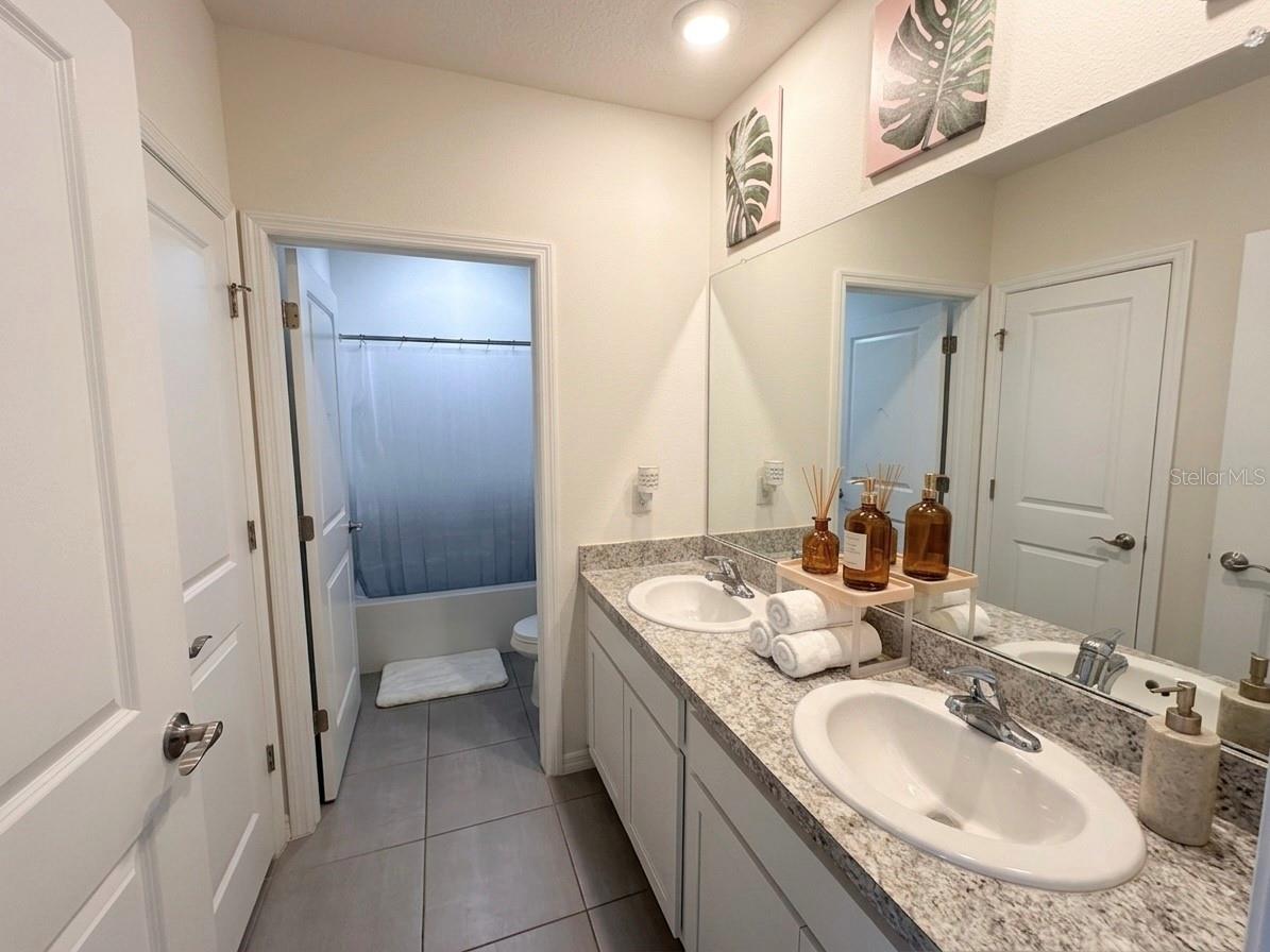 16910 OVAL RUM DR, WIMAUMA, FL — photo 19