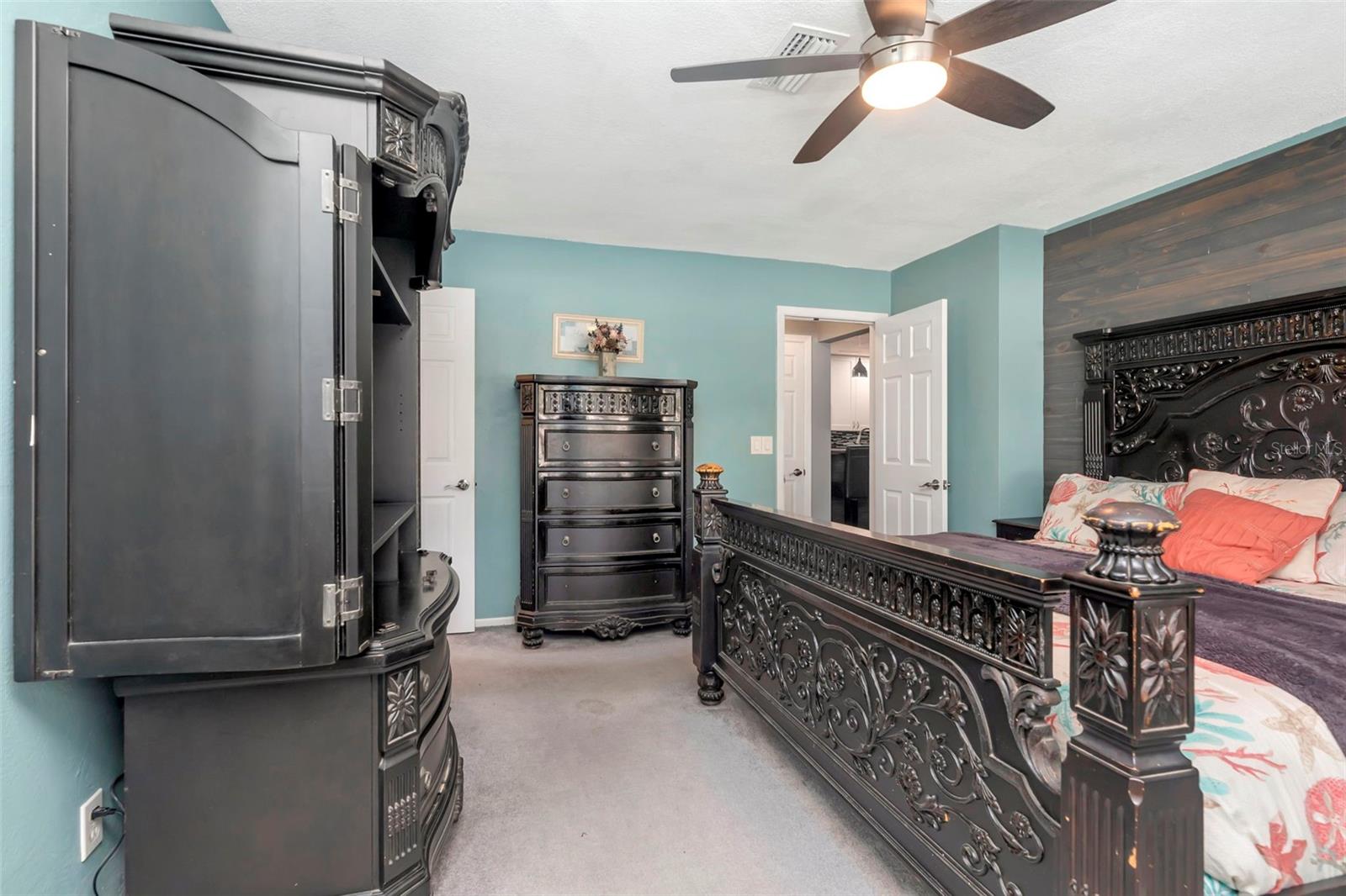 1424 STEWART BLVD, CLEARWATER, FL — photo 24