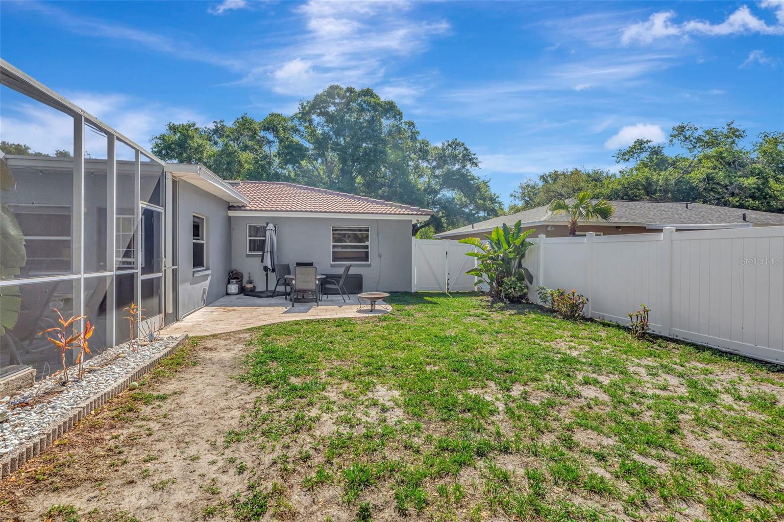1424 STEWART BLVD, CLEARWATER, FL — photo 40