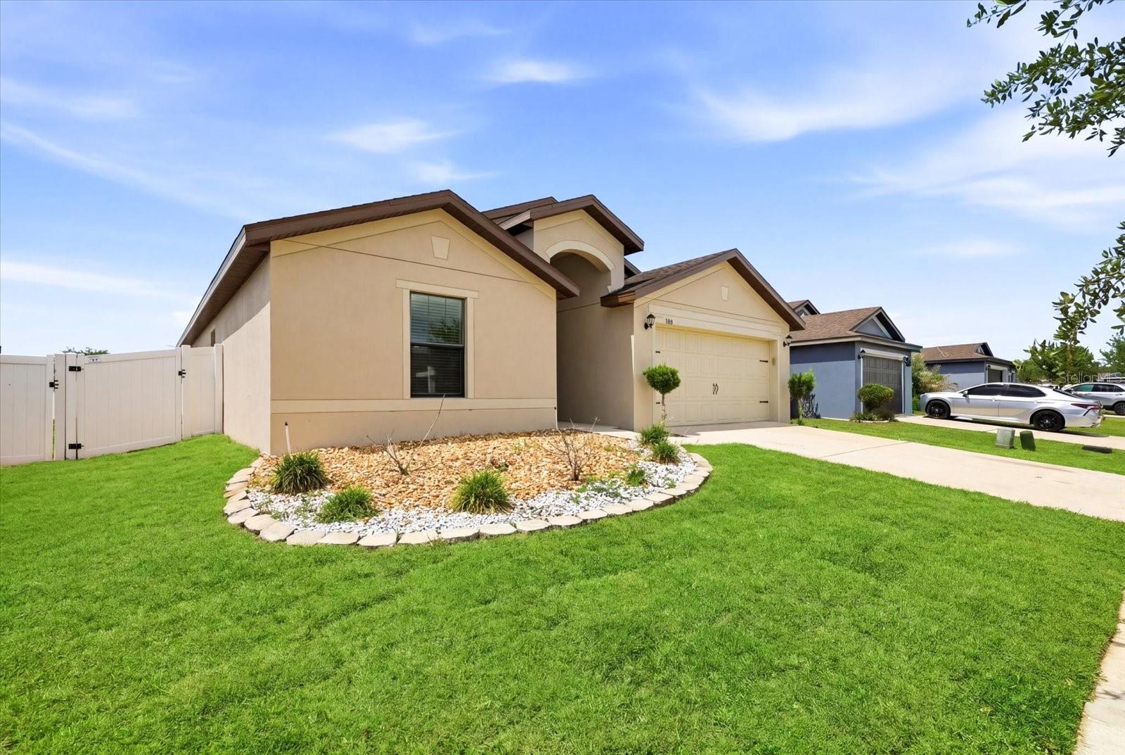 680 SWALLOWTAIL DR, HAINES CITY, FL — photo 4
