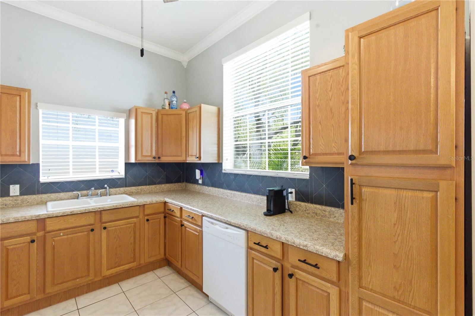 2318 W CORDELIA ST, TAMPA, FL — photo 7