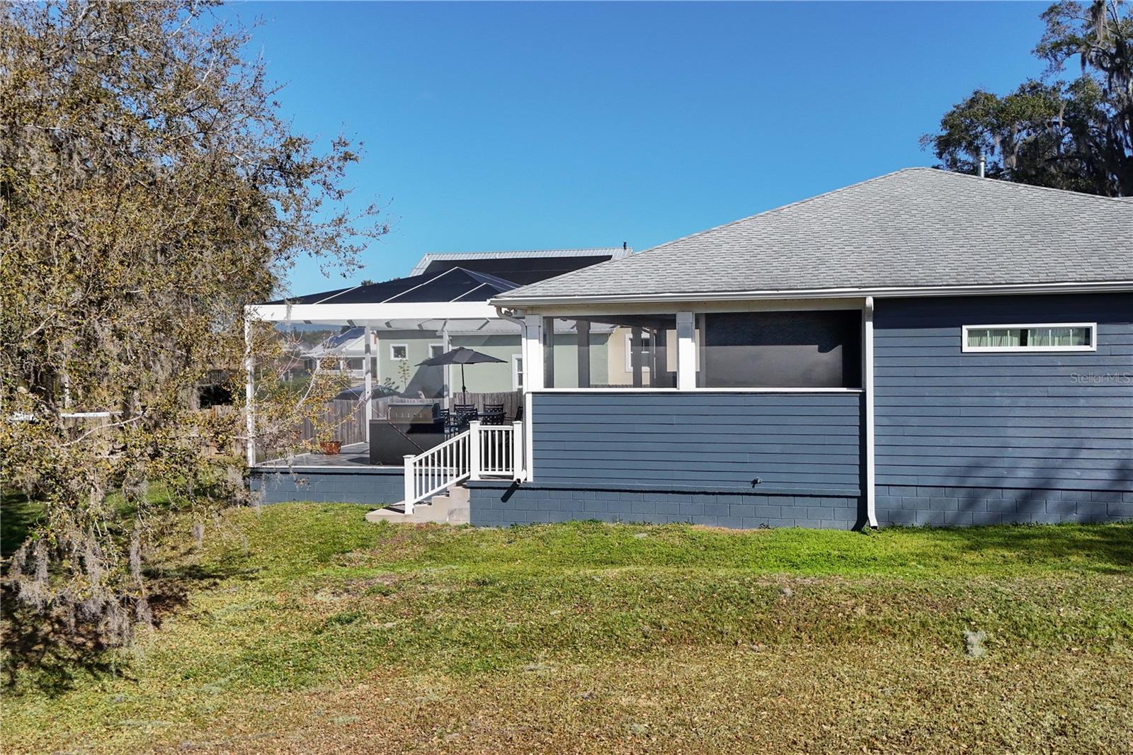 260 S CENTRAL AVE, UMATILLA, FL — photo 80