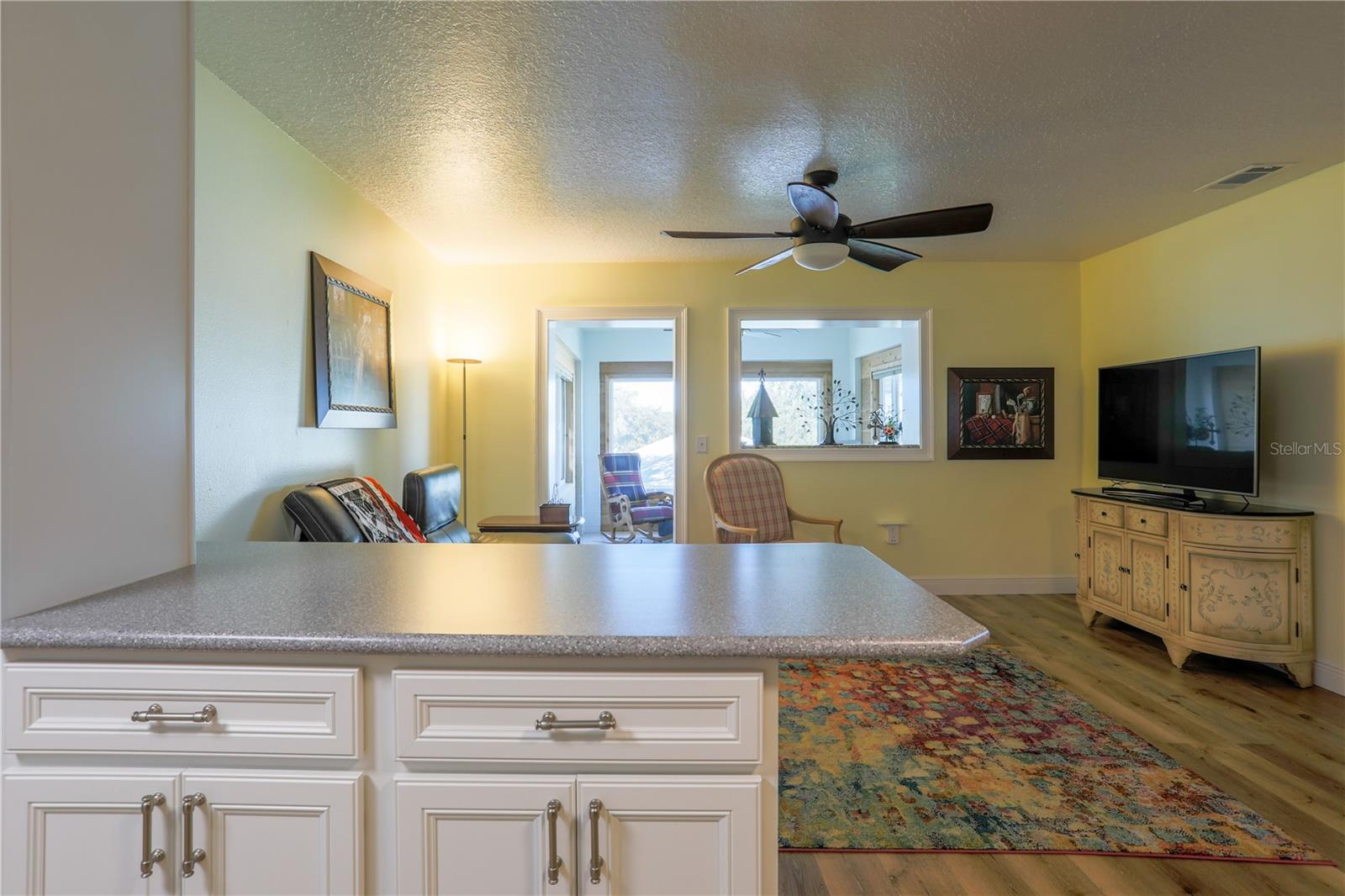 260 S CENTRAL AVE, UMATILLA, FL — photo 20