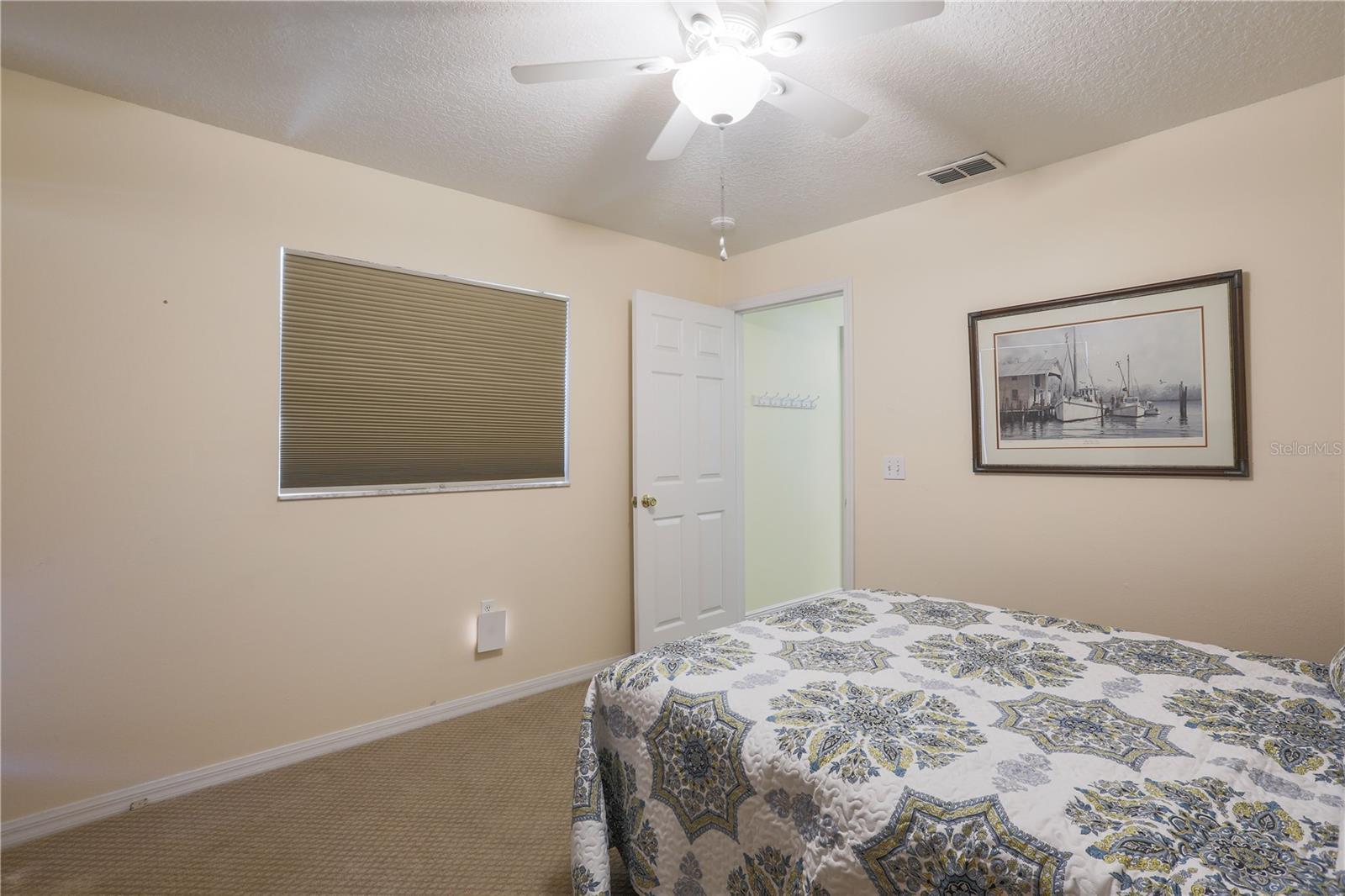 260 S CENTRAL AVE, UMATILLA, FL — photo 28