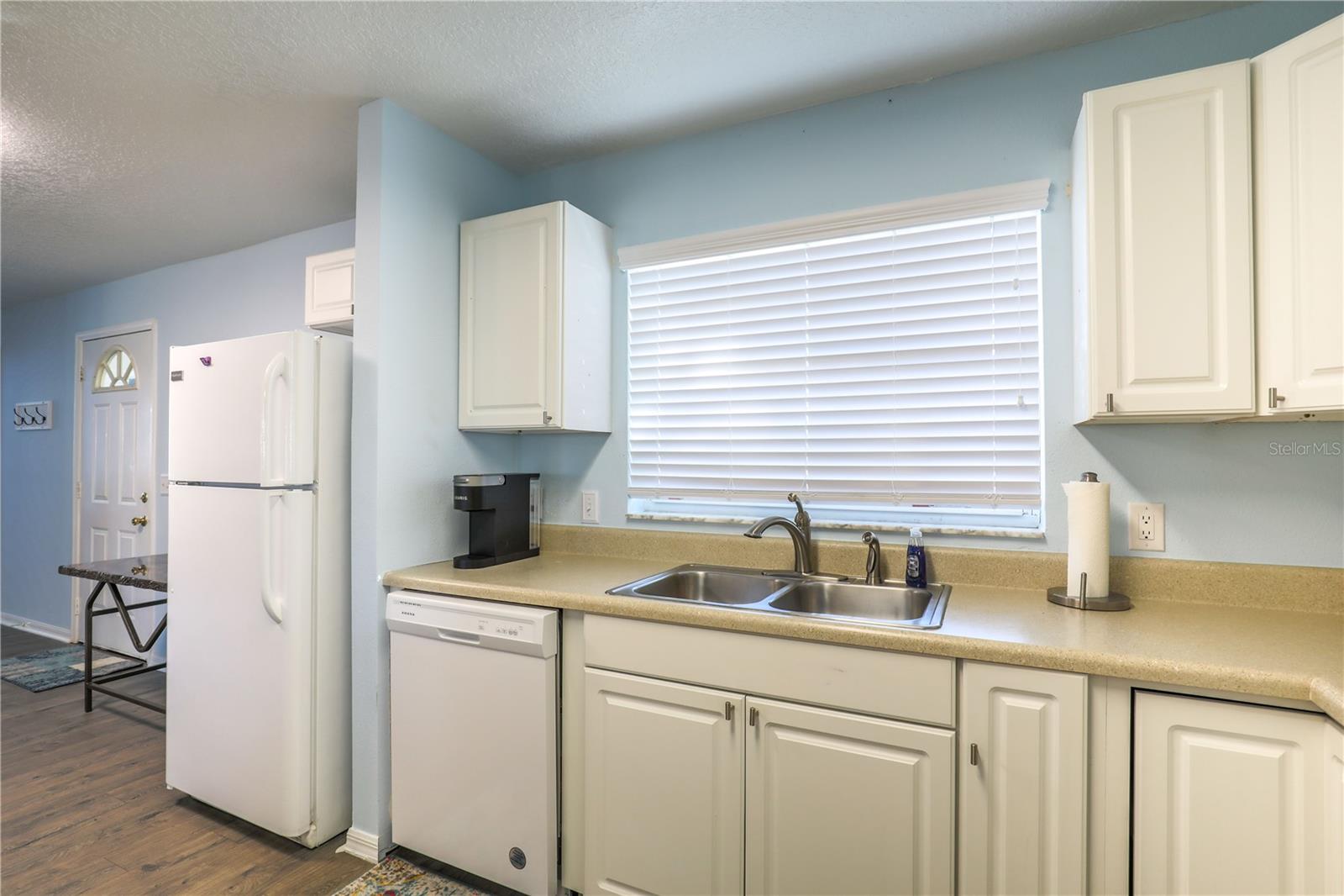 260 S CENTRAL AVE, UMATILLA, FL — photo 47
