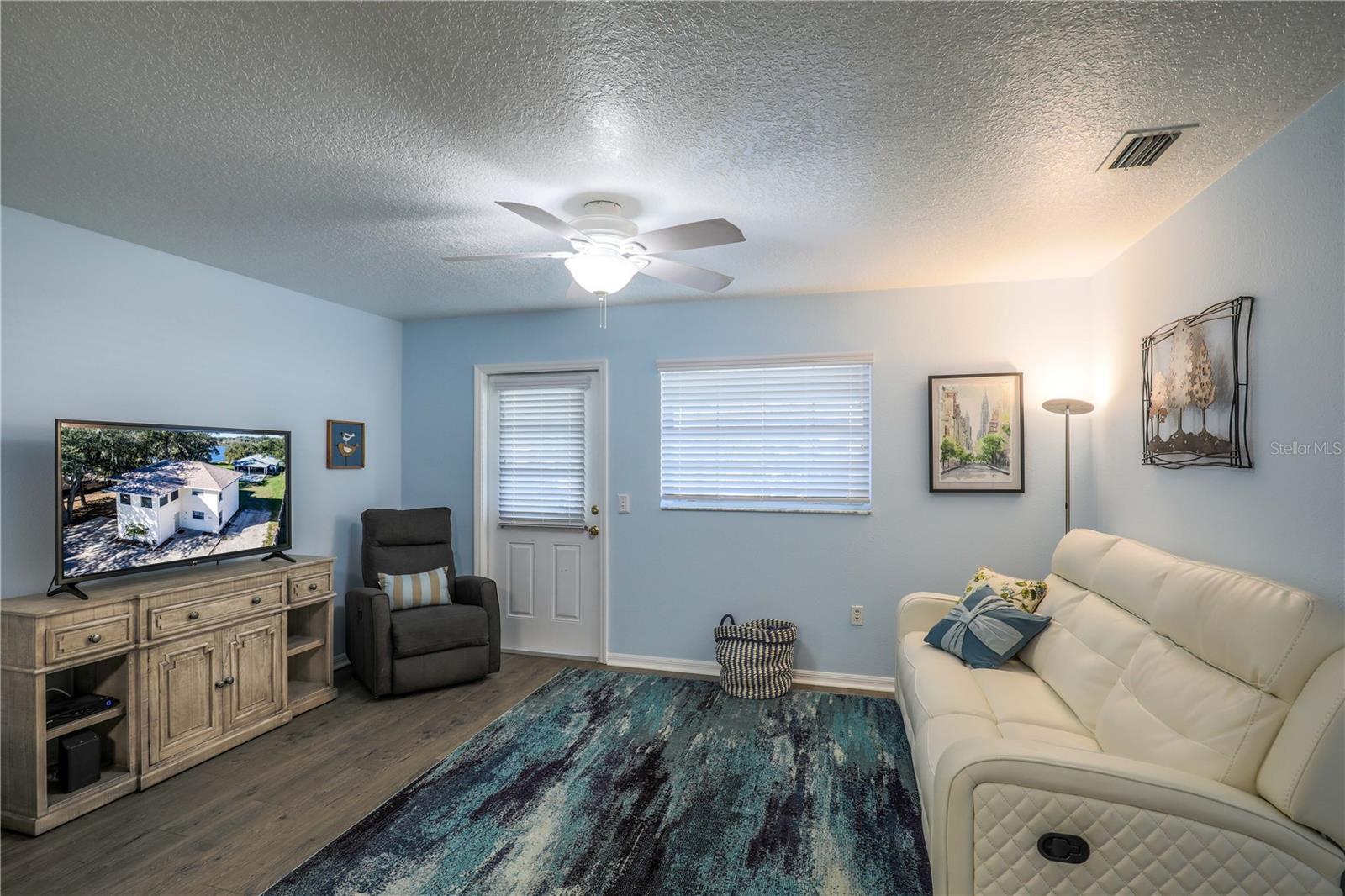 260 S CENTRAL AVE, UMATILLA, FL — photo 50