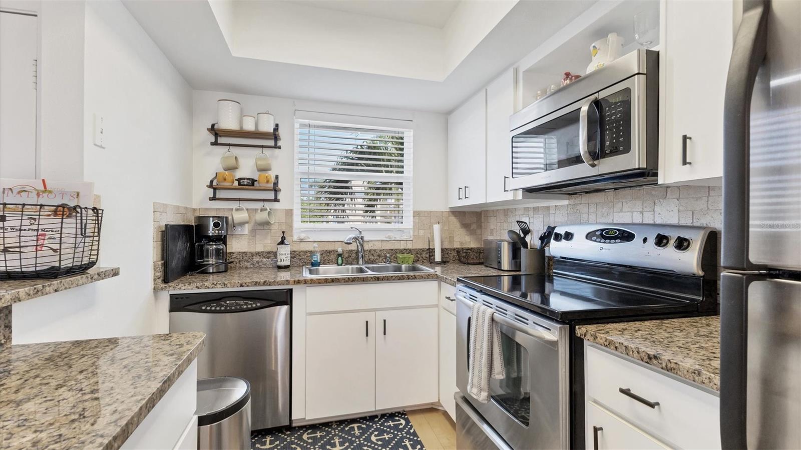 9200 MIDNIGHT PASS RD #24, SARASOTA, FL — photo 21