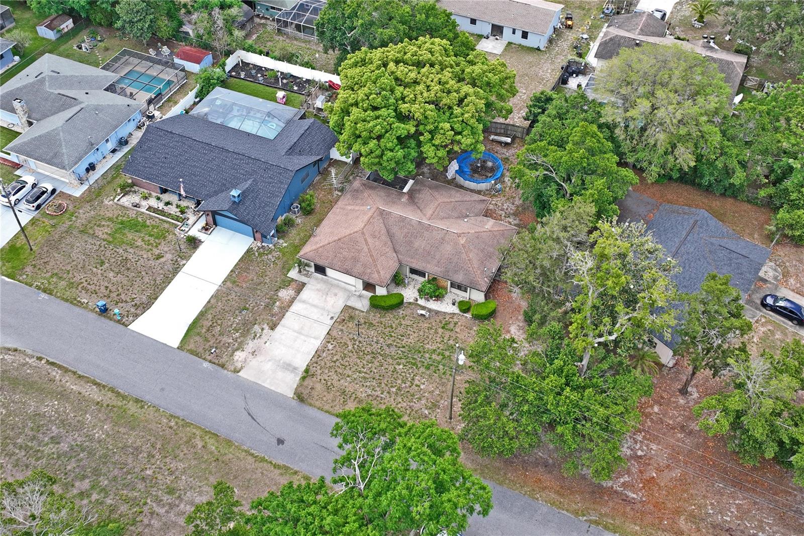 11122 MADERIA ST, SPRING HILL, FL — photo 46