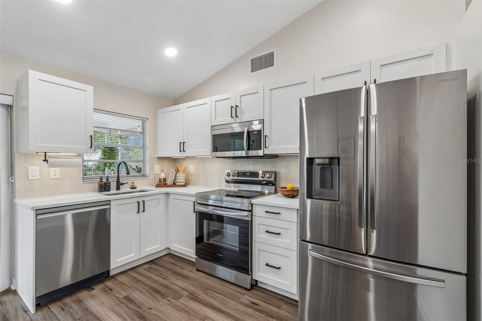 7038 JENNER AVE, NEW PORT RICHEY, FL — photo 18