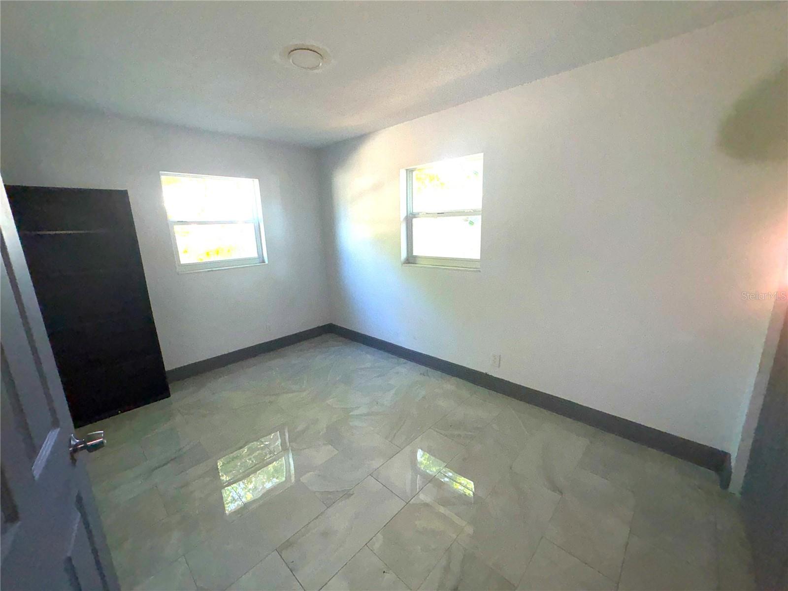 7019 N WILLOW AVE, TAMPA, FL — photo 12