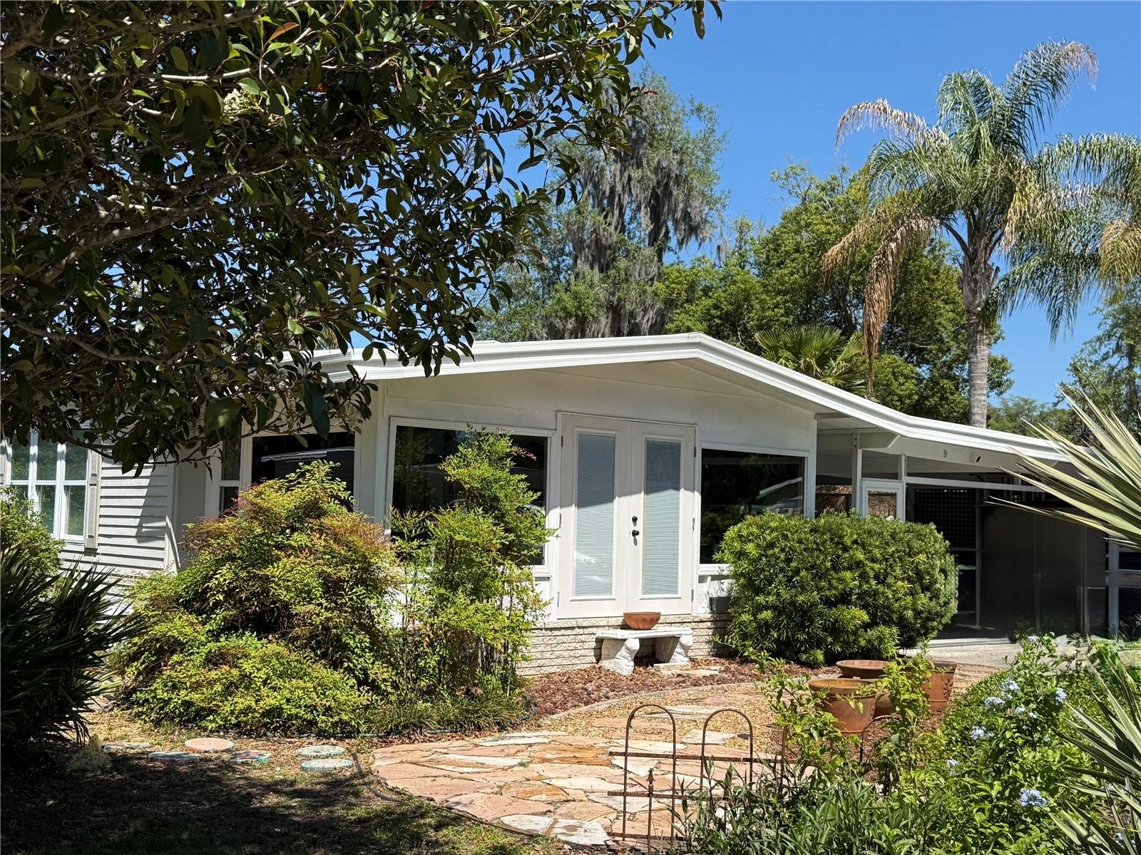 9 S BOBWHITE RD, WILDWOOD, FL — photo 3