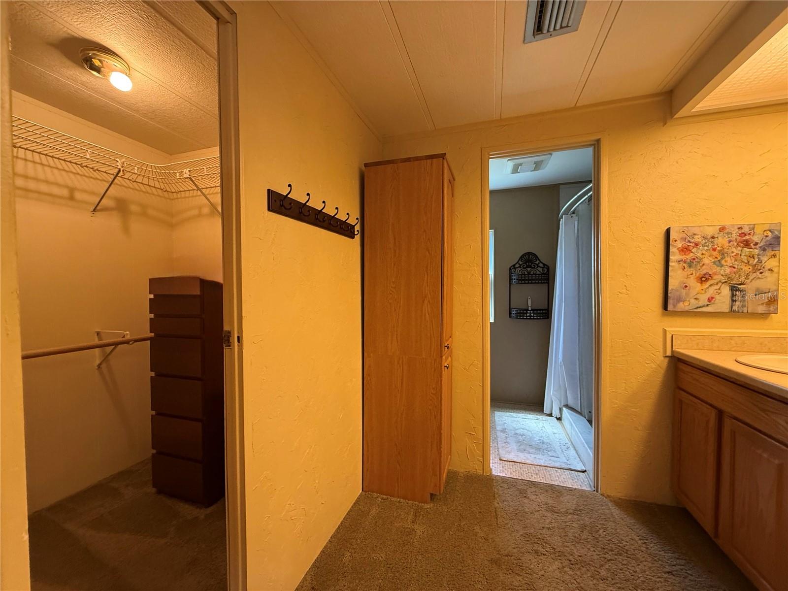 9 S BOBWHITE RD, WILDWOOD, FL — photo 16
