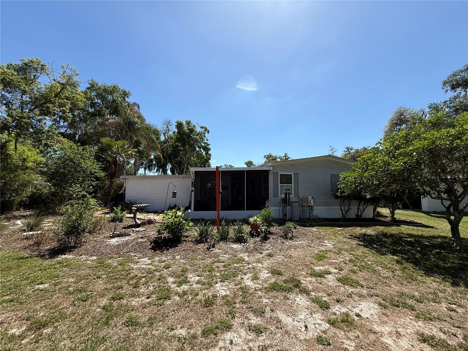 9 S BOBWHITE RD, WILDWOOD, FL — photo 27