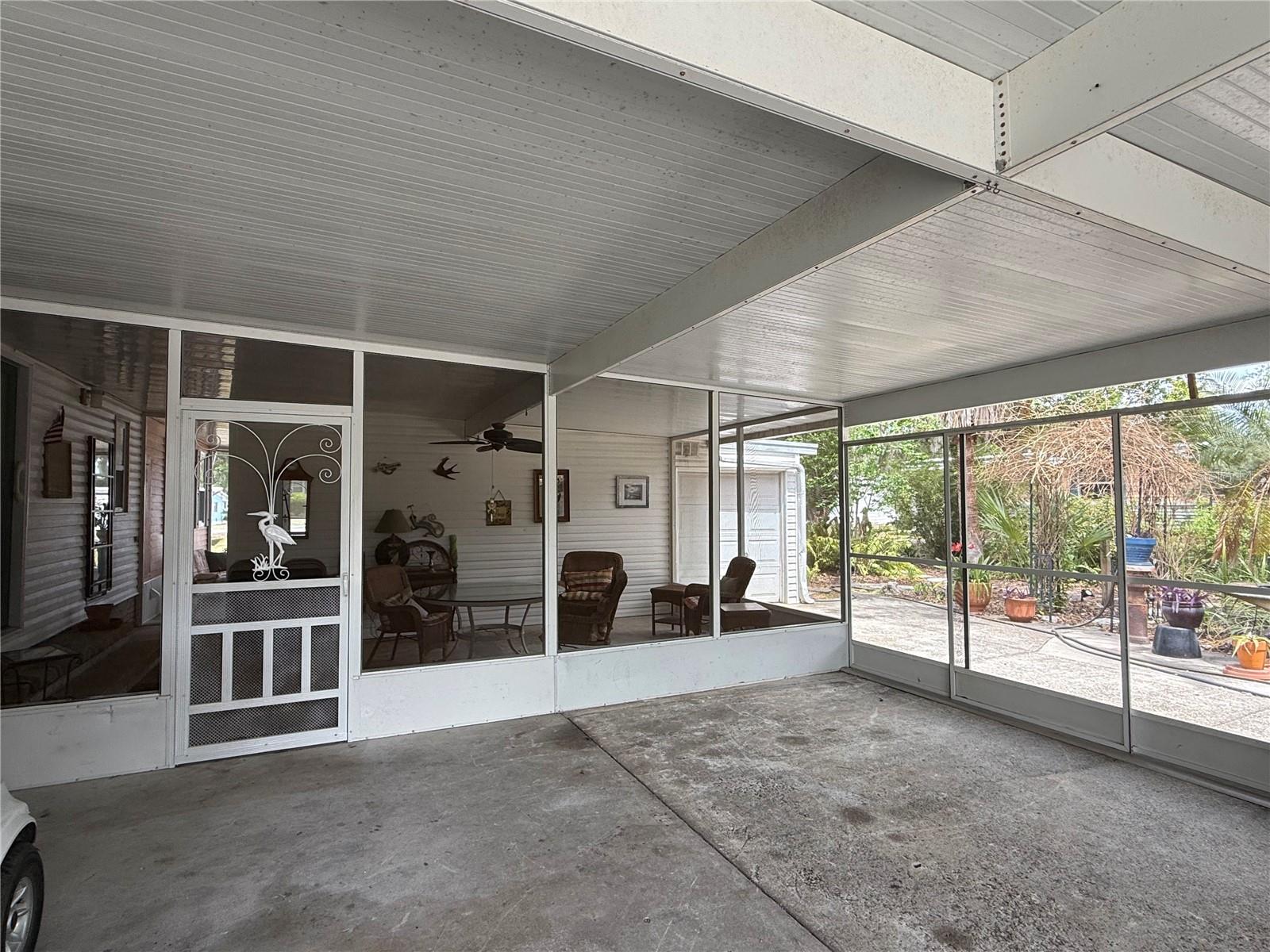 9 S BOBWHITE RD, WILDWOOD, FL — photo 25