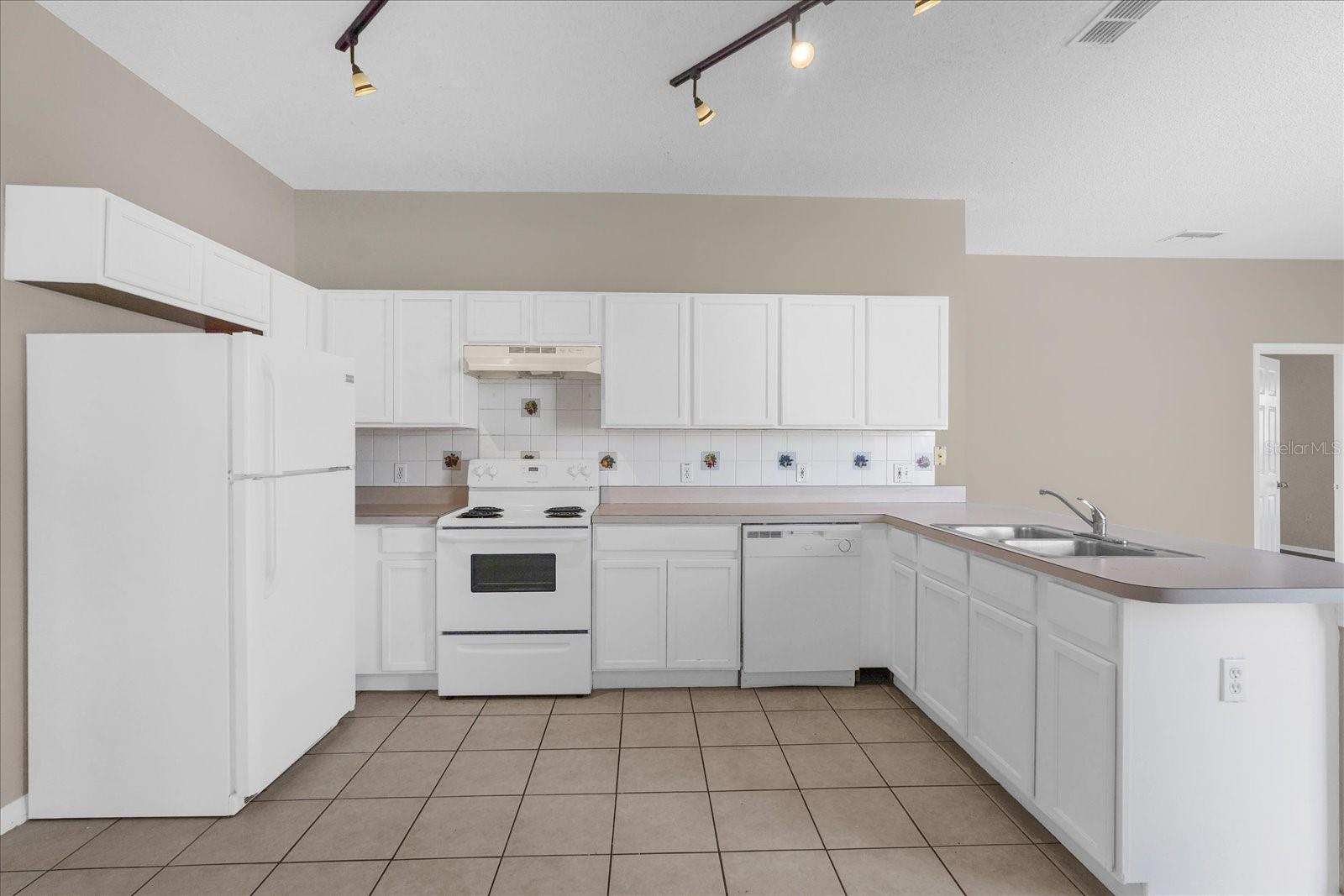 29 ANDORA CT, KISSIMMEE, FL — photo 5