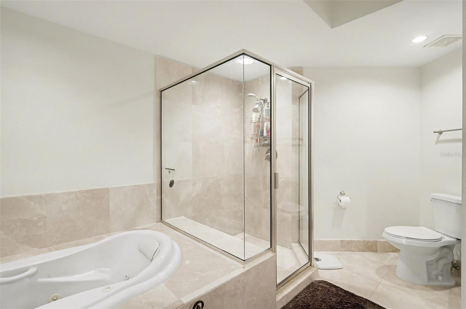 231 RIVERSIDE DR #1110, DAYTONA BEACH, FL — photo 21