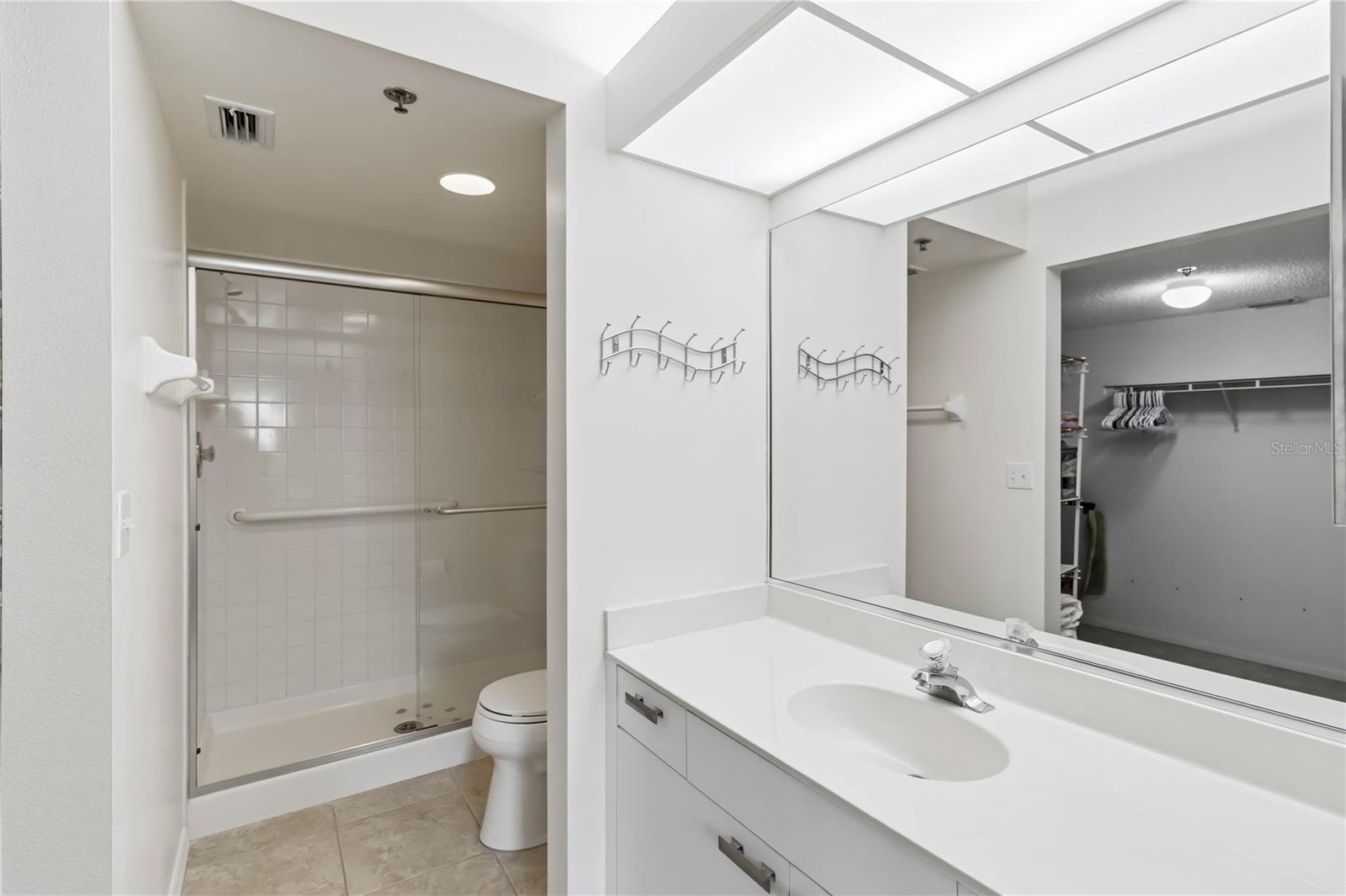 3950 IRONWOOD CIR #205, BRADENTON, FL — photo 17
