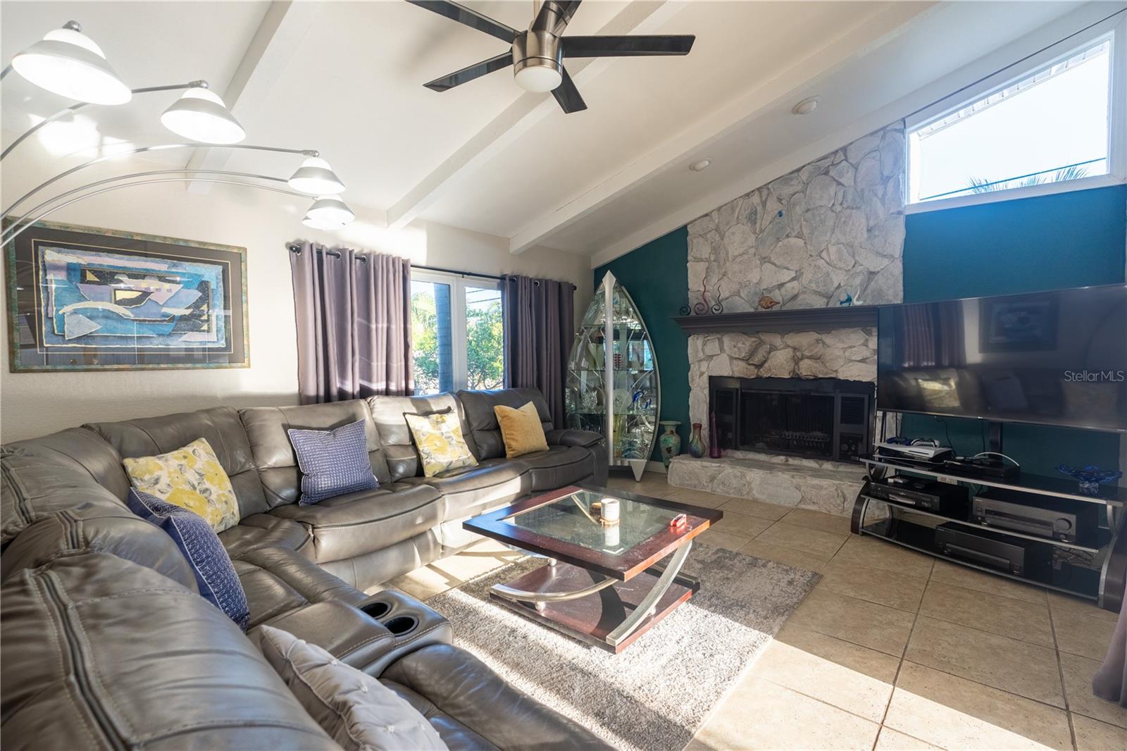 33 SOUTHWIND DR, BELLEAIR BLUFFS, FL — photo 15