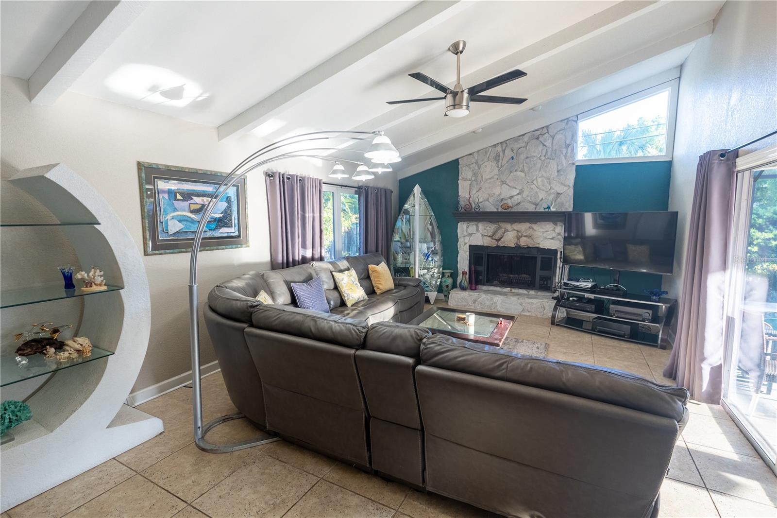 33 SOUTHWIND DR, BELLEAIR BLUFFS, FL — photo 18