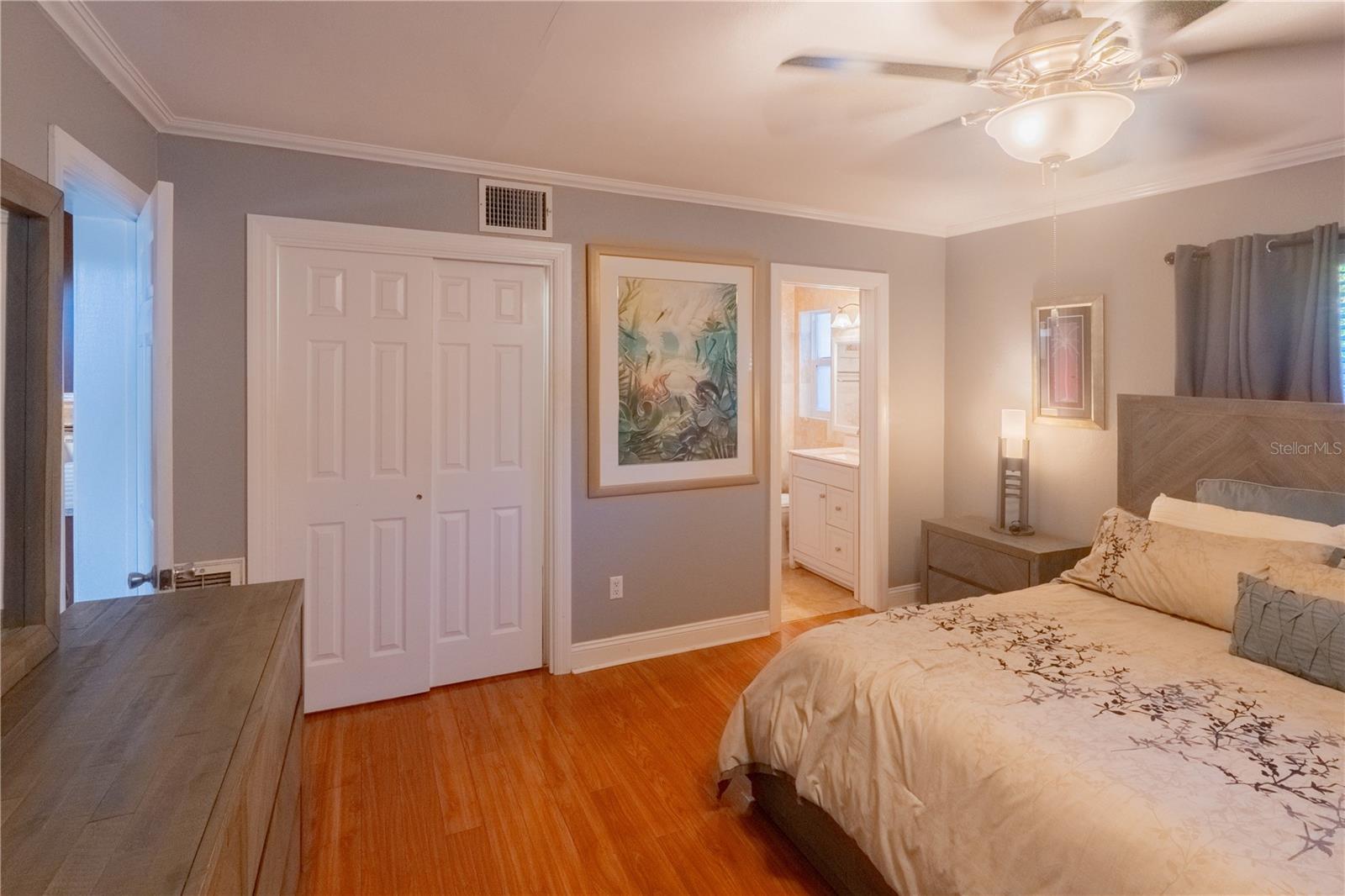 33 SOUTHWIND DR, BELLEAIR BLUFFS, FL — photo 21