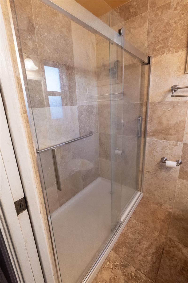 33 SOUTHWIND DR, BELLEAIR BLUFFS, FL — photo 24